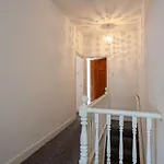 Stay Comfortable-City Centre Location- Sleeps Up To 9