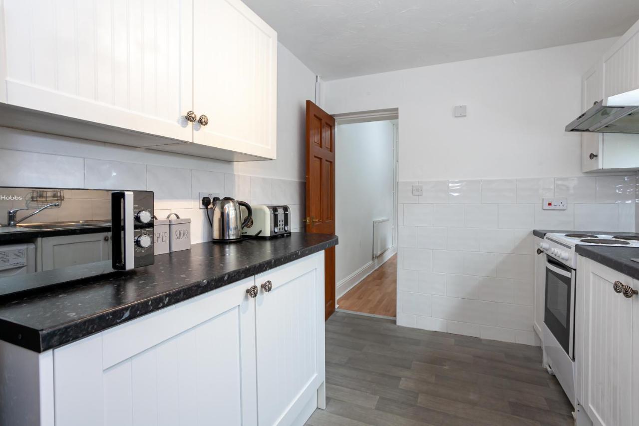 Comfortable-city Centre Location- Sleeps Up To 9